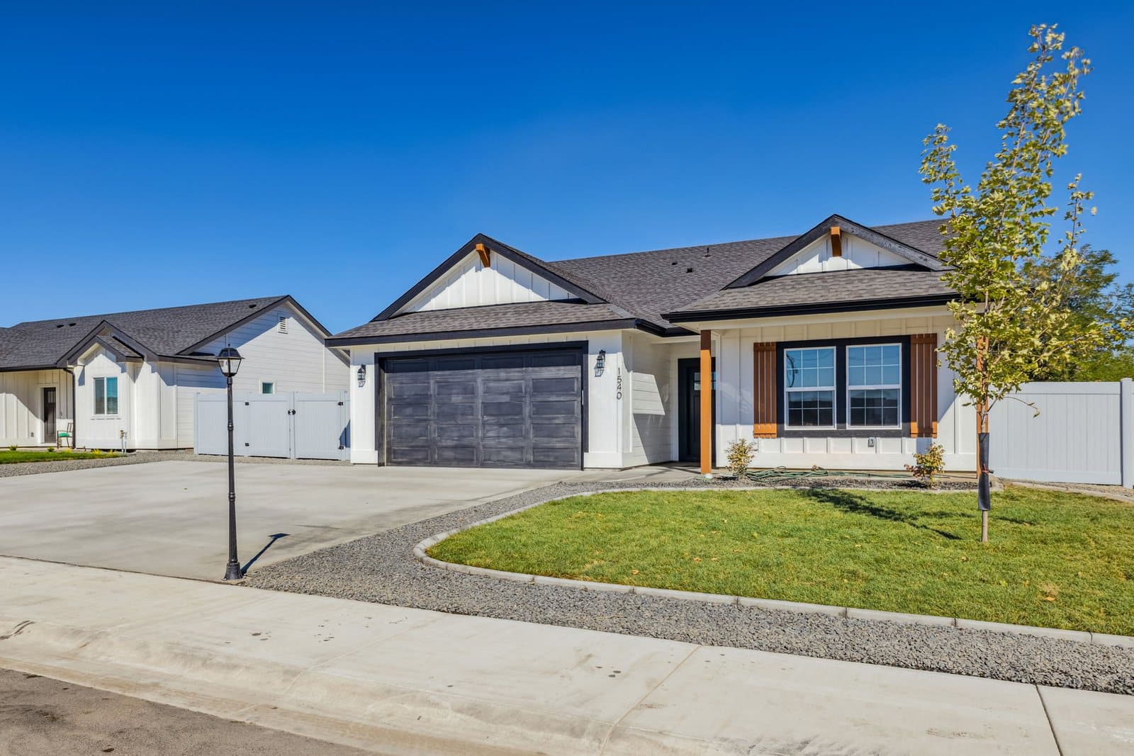 Finished starter home at 1540 Wagon Rd in Old's Ferry, Weiser, seen from the street