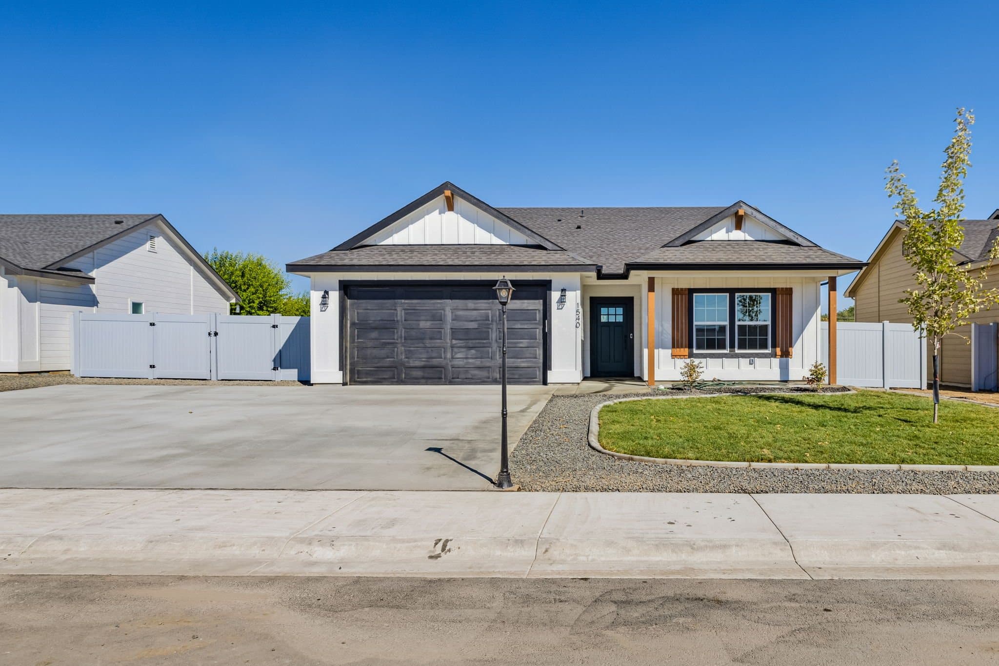 Front exterior of a finished starter home at 1540 Wagon Rd in Old's Ferry, Weiser