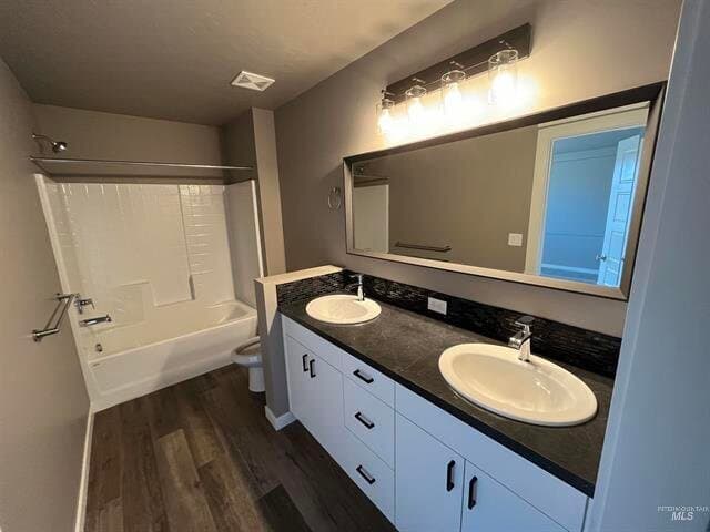 Bathroom of 323 W. Nevada Ave., Homedale